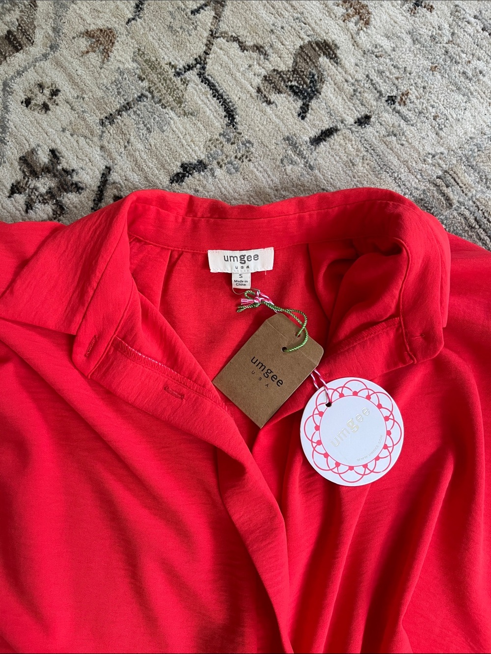 Umgee Red Short Sleeve Blouse - Picture 3 of 5